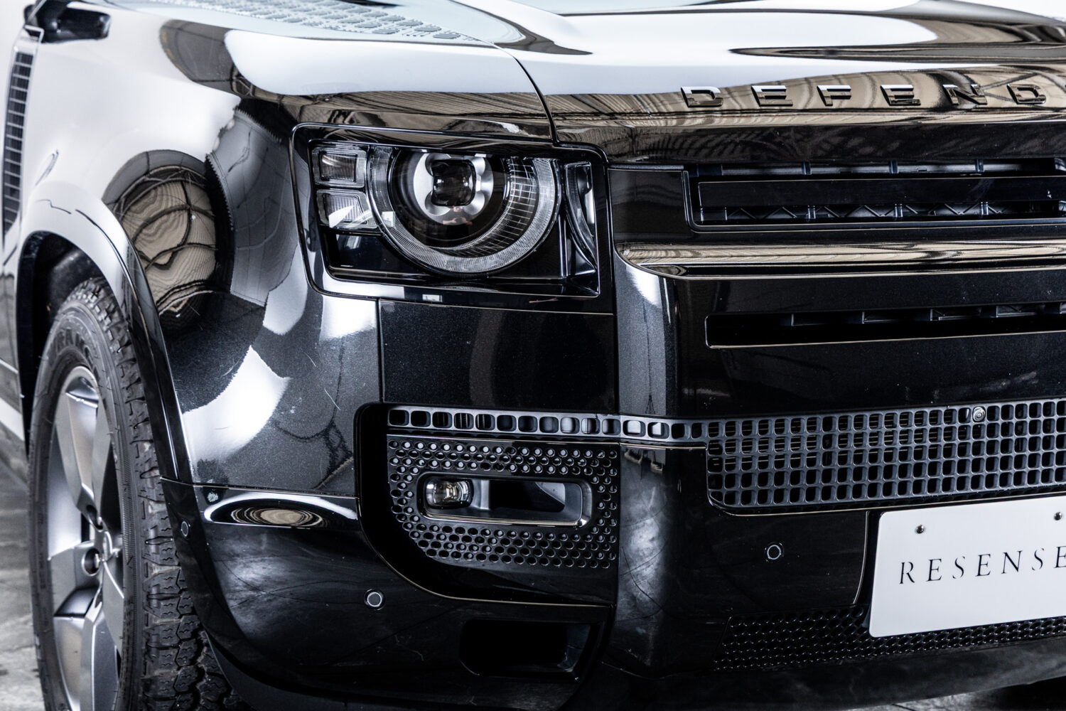 ディフェンダー 110X DynamicHSE D300 4WD