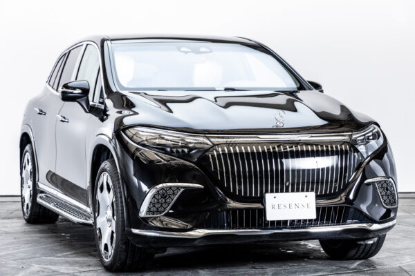 EQS SUV 680ファーストクラスPKG 4WD 左H