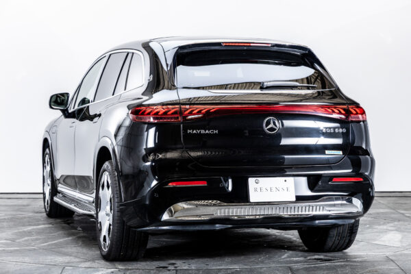 EQS SUV 680ファーストクラスPKG 4WD 左H