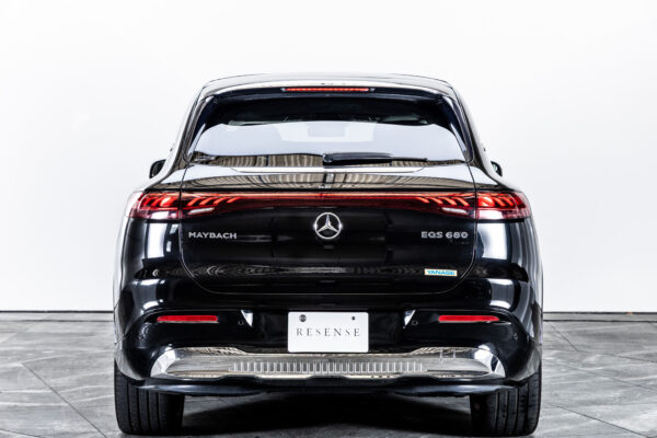 EQS SUV 680ファーストクラスPKG 4WD 左H