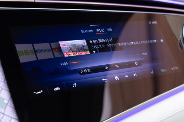 EQS SUV 680ファーストクラスPKG 4WD 左H