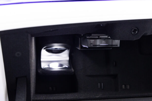 EQS SUV 680ファーストクラスPKG 4WD 左H