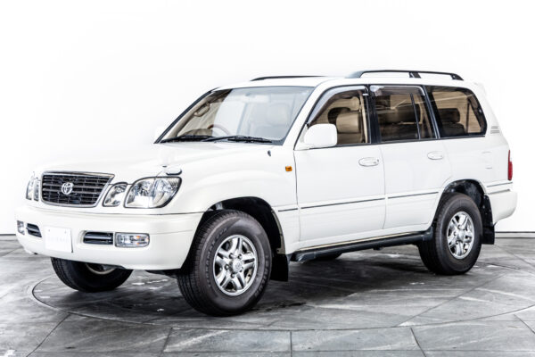 ランドクルーザー シグナス 4.7 4WD