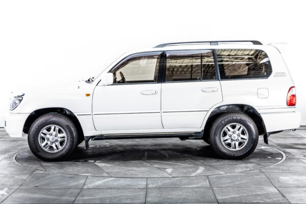 ランドクルーザー シグナス 4.7 4WD