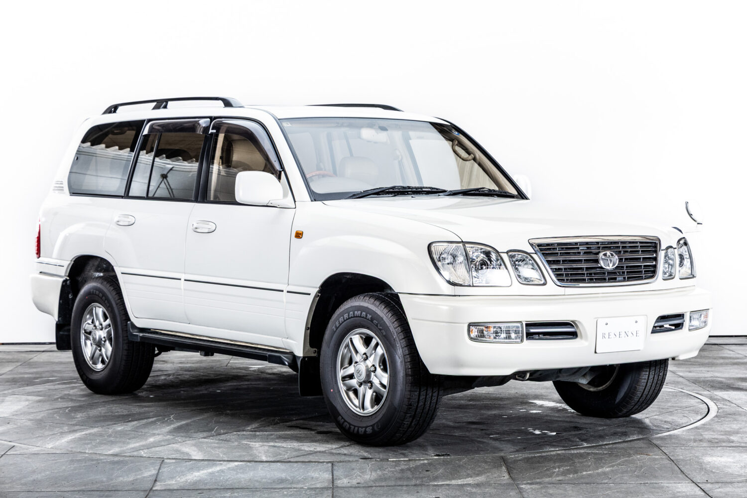 ランドクルーザー シグナス 4.7 4WD