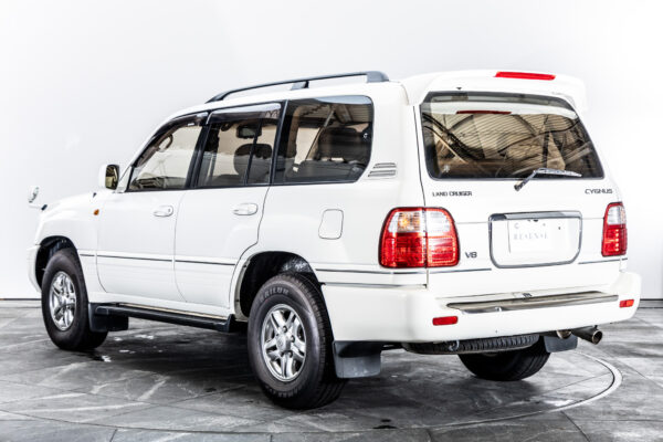 ランドクルーザー シグナス 4.7 4WD