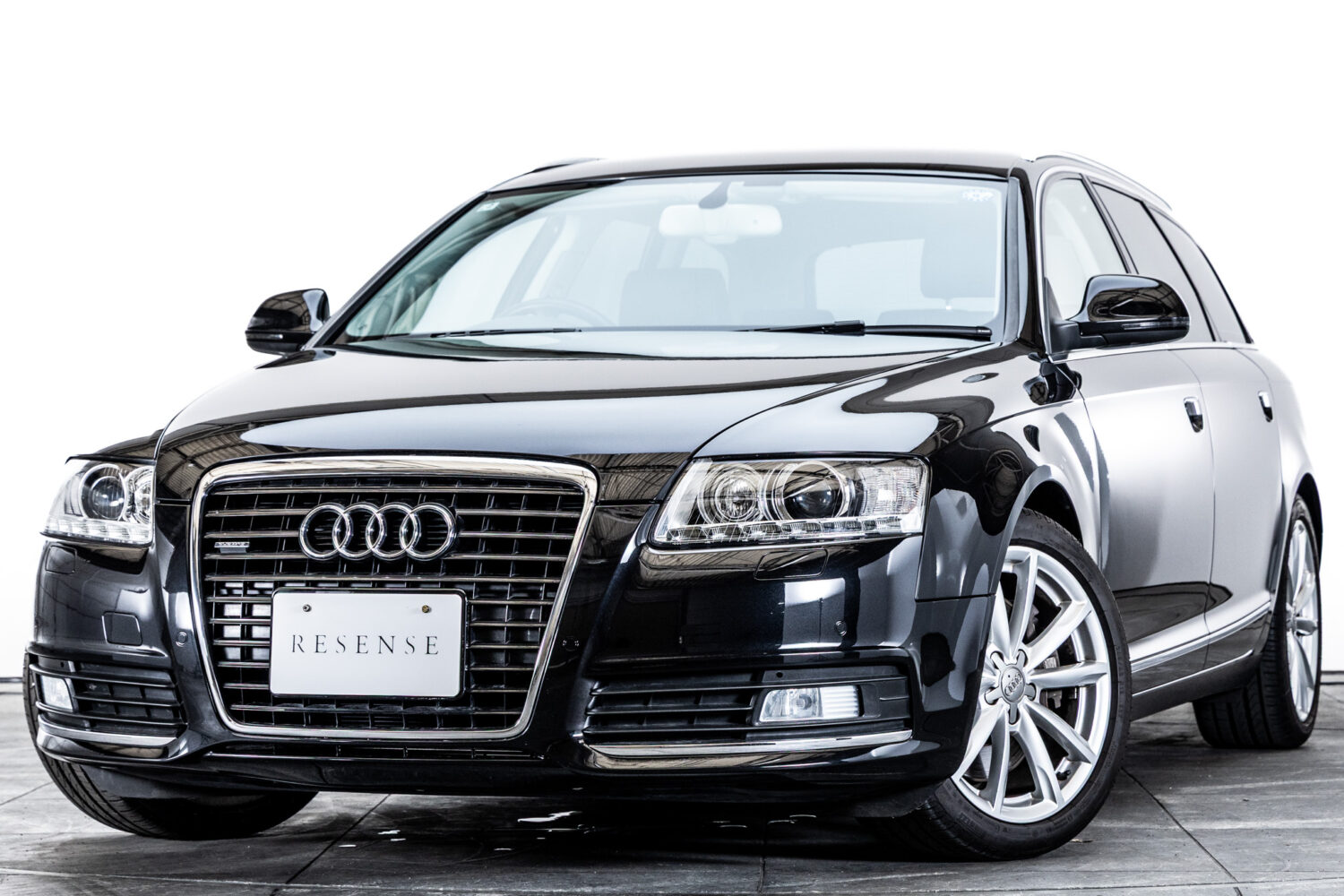 A6アバント3.0TFSI クワトロ 4WD