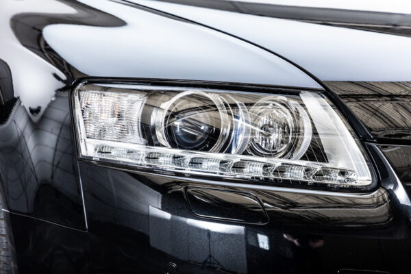 A6アバント3.0TFSI クワトロ 4WD