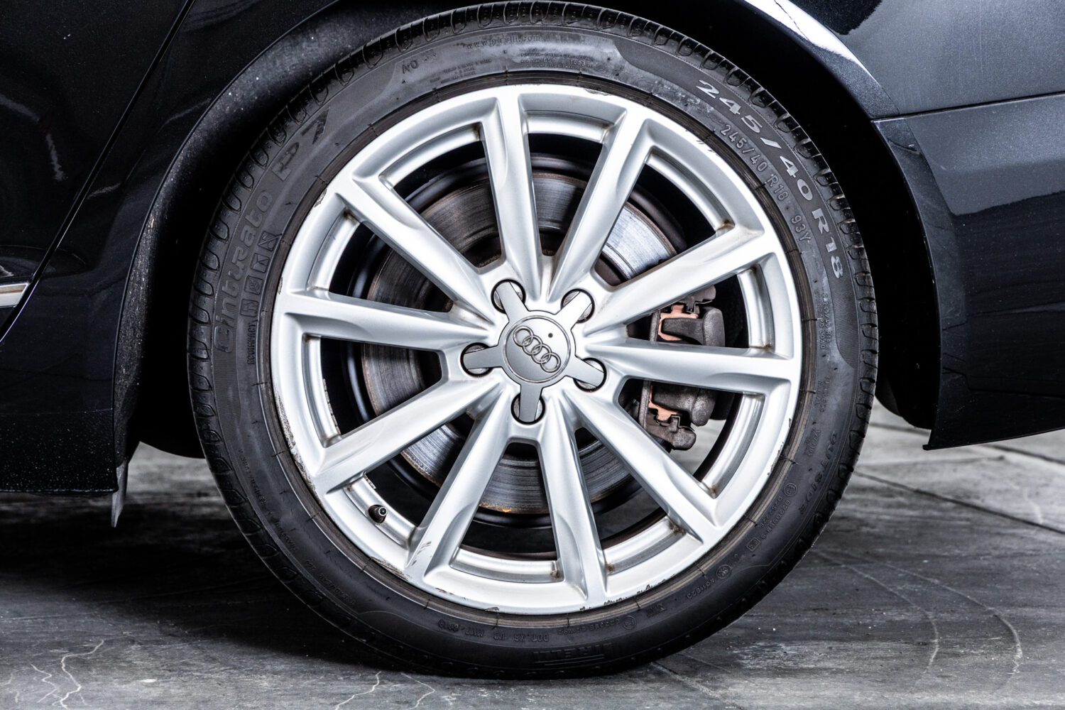 A6アバント3.0TFSI クワトロ 4WD