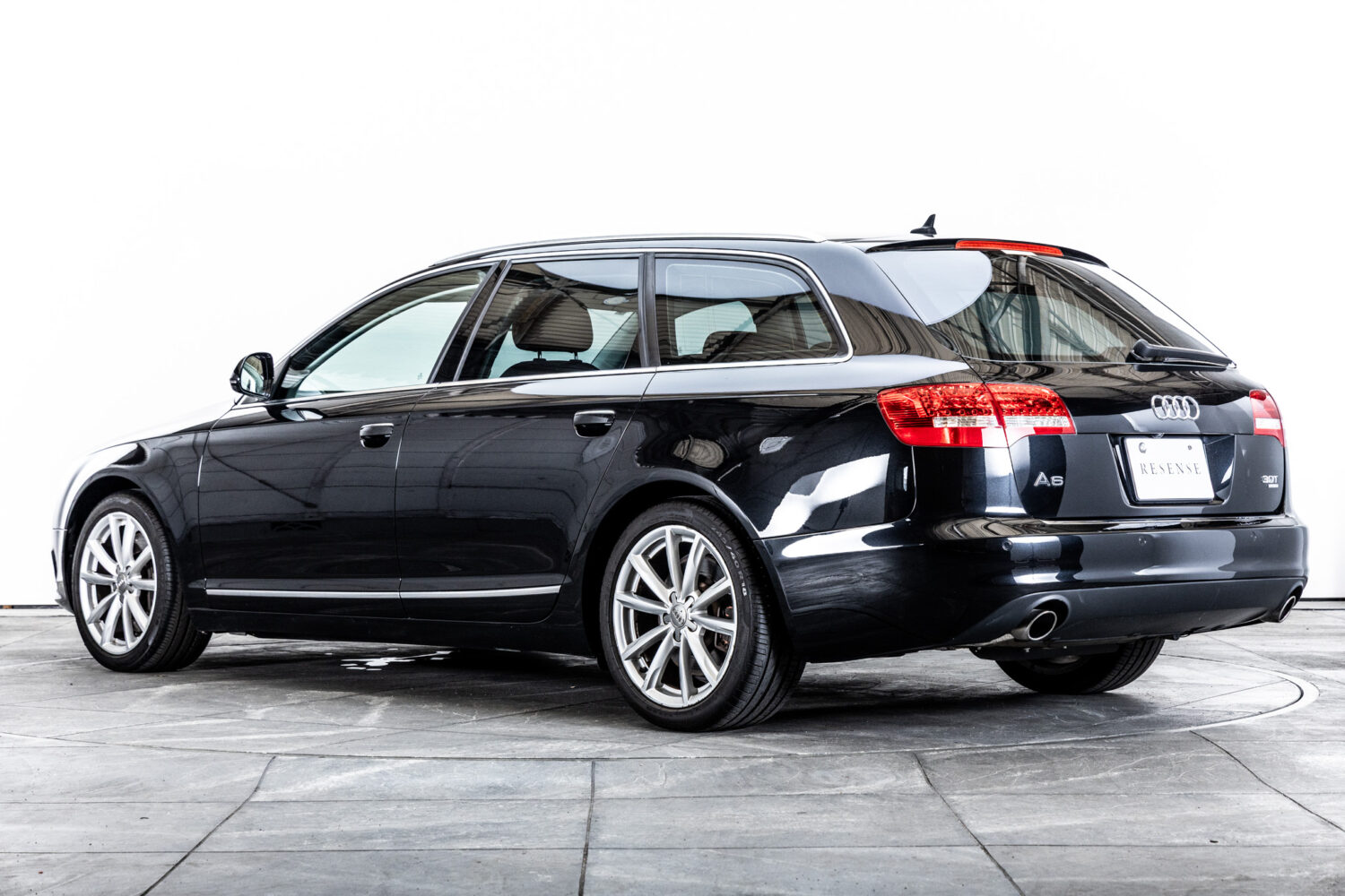 A6アバント3.0TFSI クワトロ 4WD