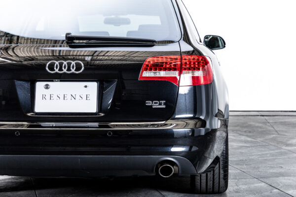 A6アバント3.0TFSI クワトロ 4WD