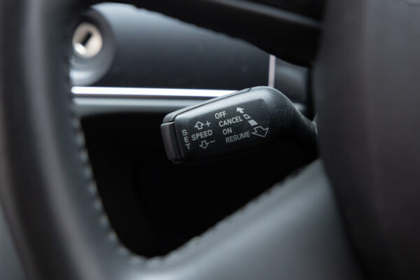 A6アバント3.0TFSI クワトロ 4WD