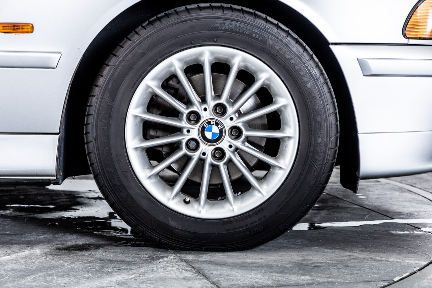 5シリーズセダン 525i ハイライン