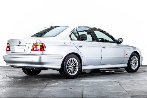 5シリーズセダン 525i ハイライン