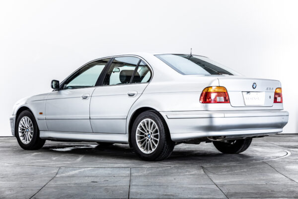 5シリーズセダン 525i ハイライン