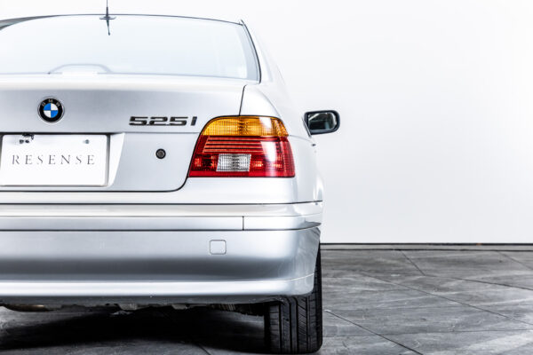 5シリーズセダン 525i ハイライン