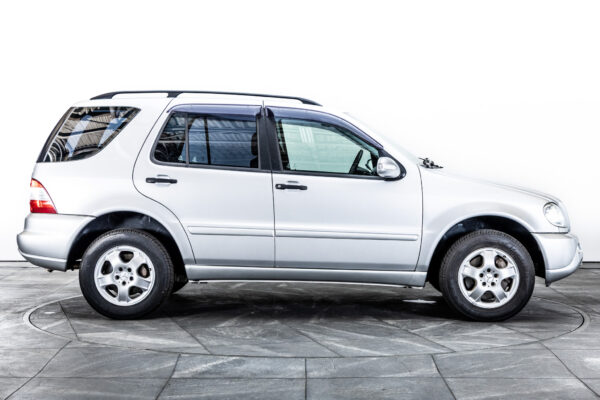 Mクラス ML350 4WD