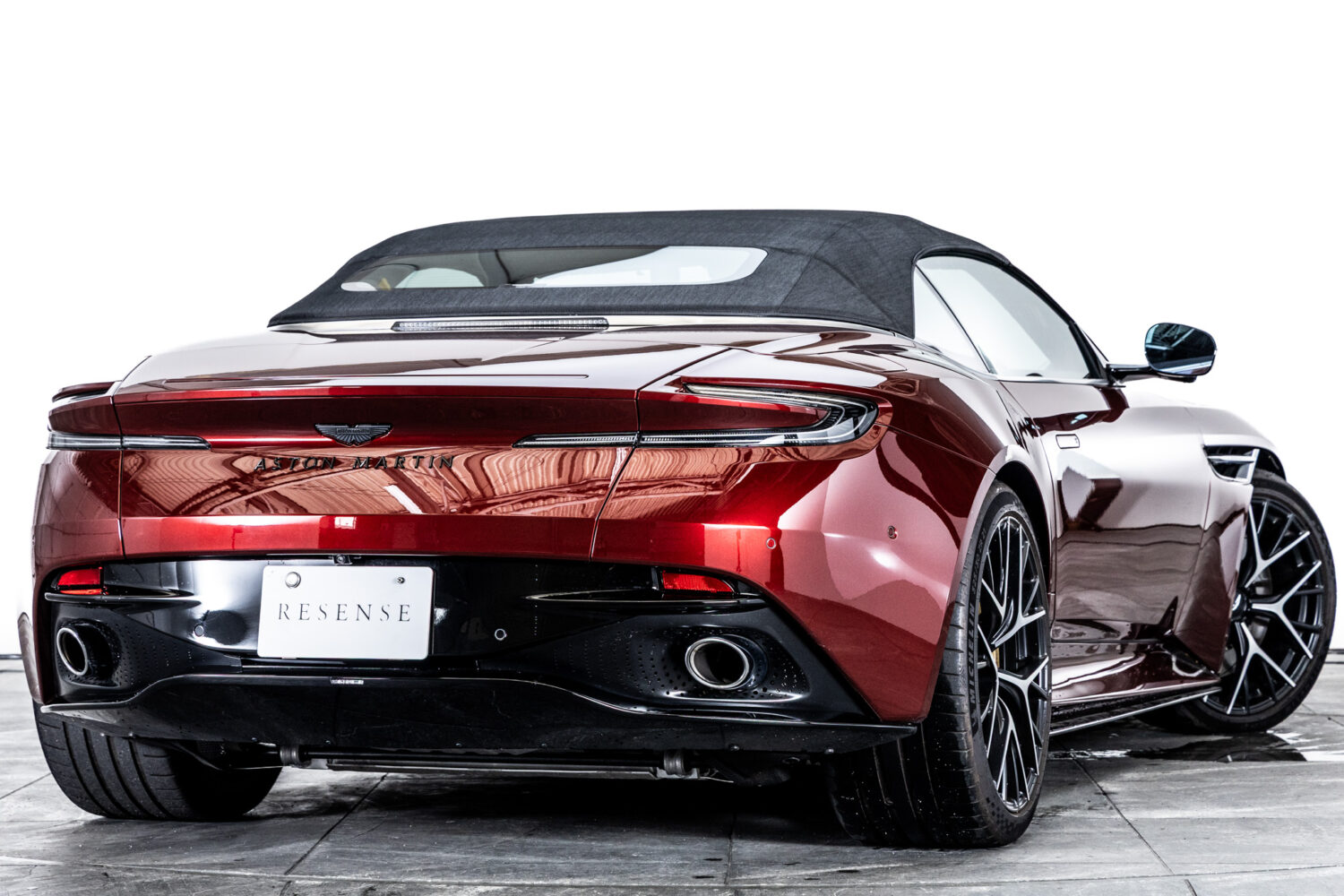 DB12ヴォランテ 4.0 V8