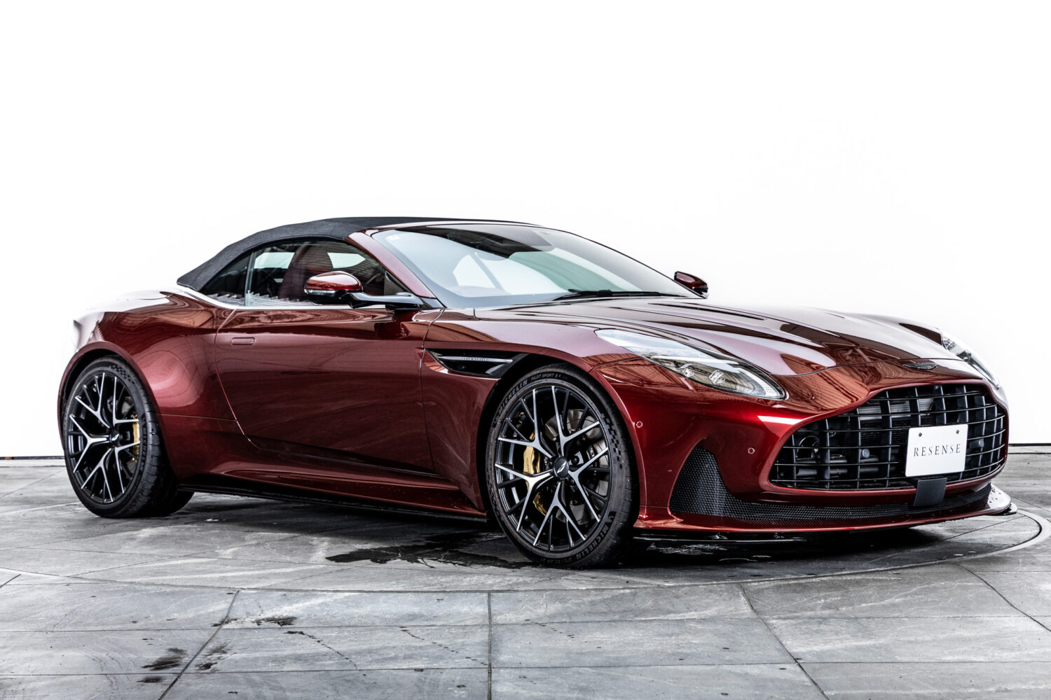 DB12ヴォランテ 4.0 V8
