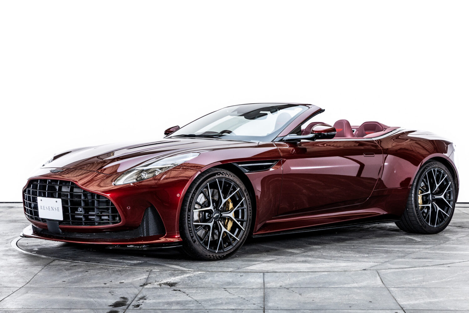 DB12ヴォランテ 4.0 V8