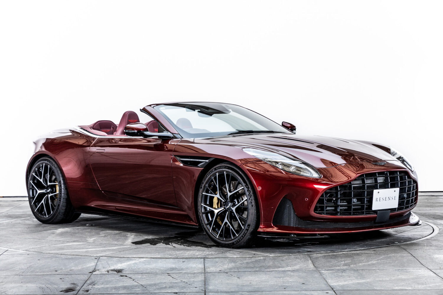 DB12ヴォランテ 4.0 V8