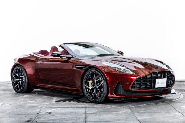 DB12ヴォランテ 4.0 V8