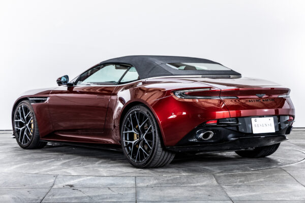 DB12ヴォランテ 4.0 V8