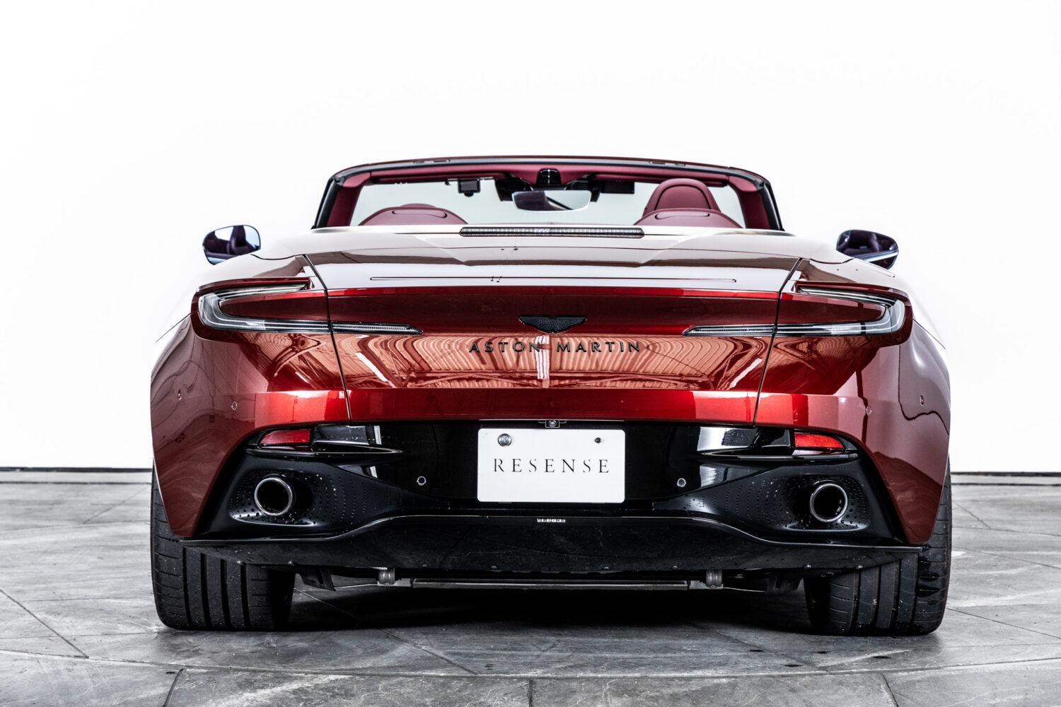 DB12ヴォランテ 4.0 V8