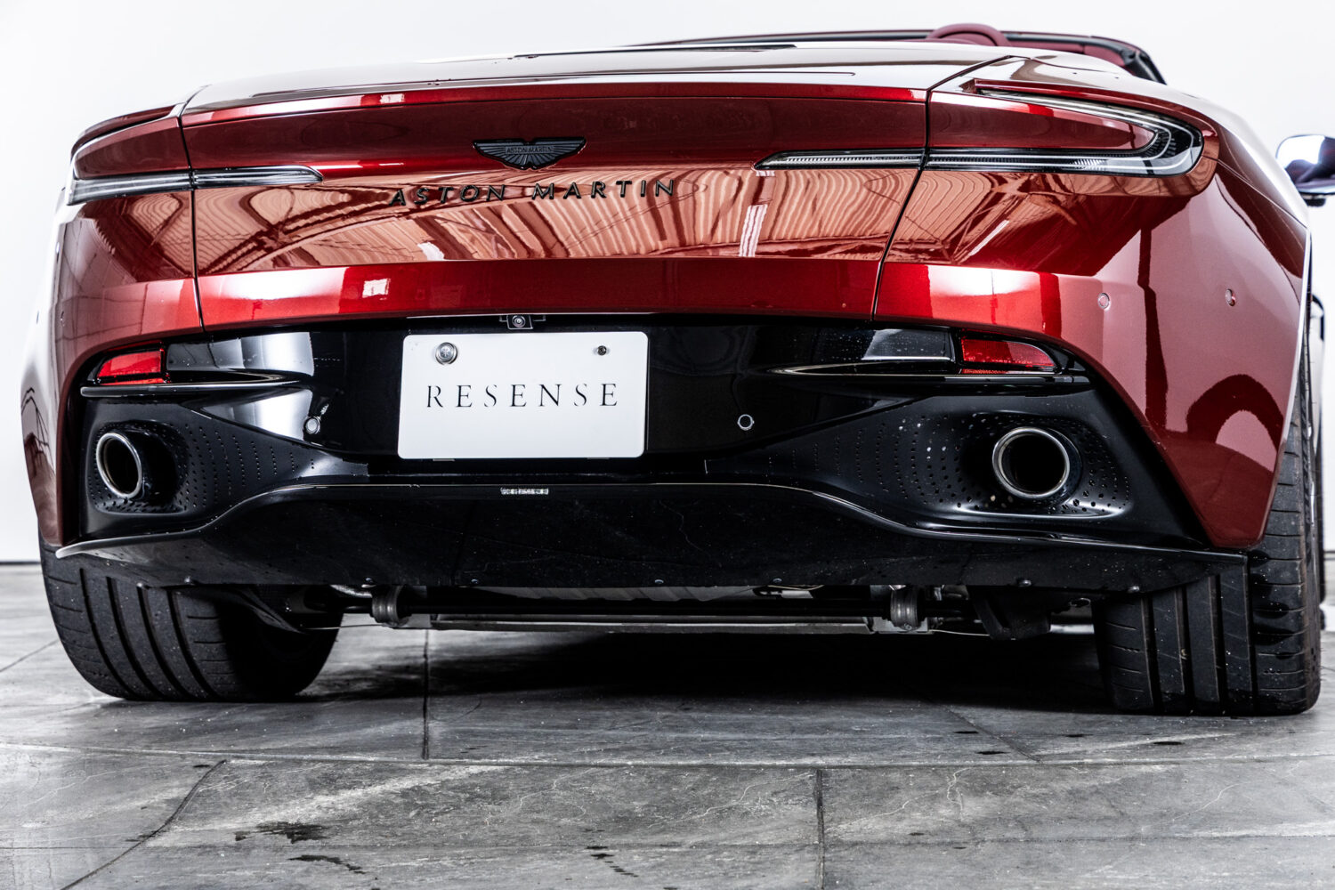 DB12ヴォランテ 4.0 V8
