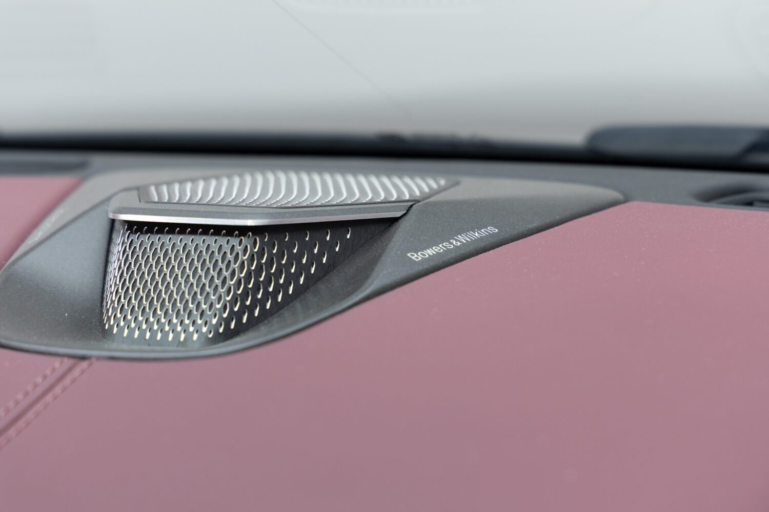 DB12ヴォランテ 4.0 V8