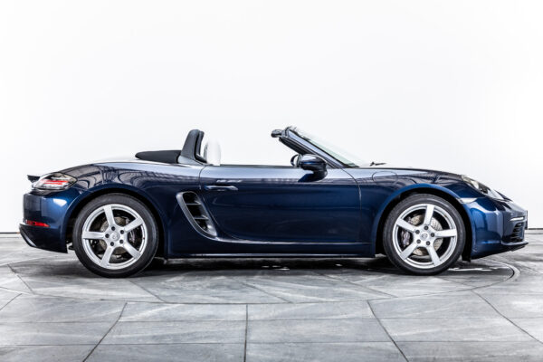 718ボクスター 2.0