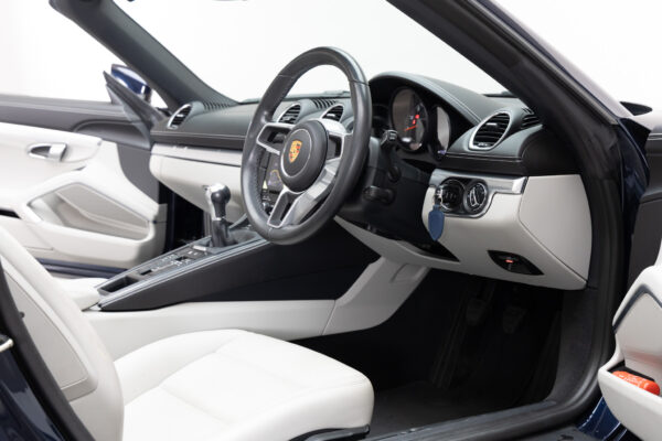 718ボクスター 2.0