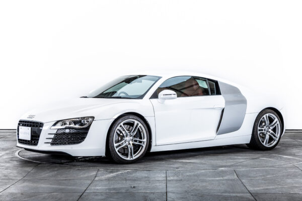 R8 4.2FSIクワトロ 4WD