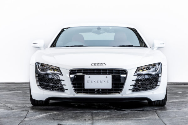 R8 4.2FSIクワトロ 4WD
