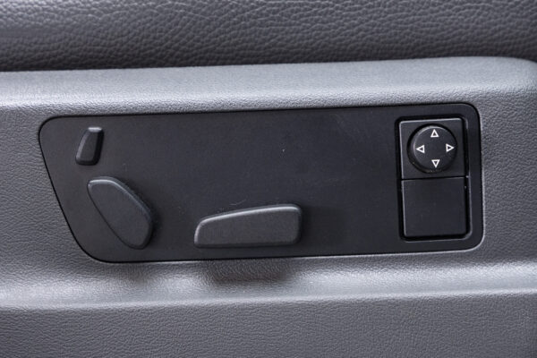 トゥアレグ V6 4WD