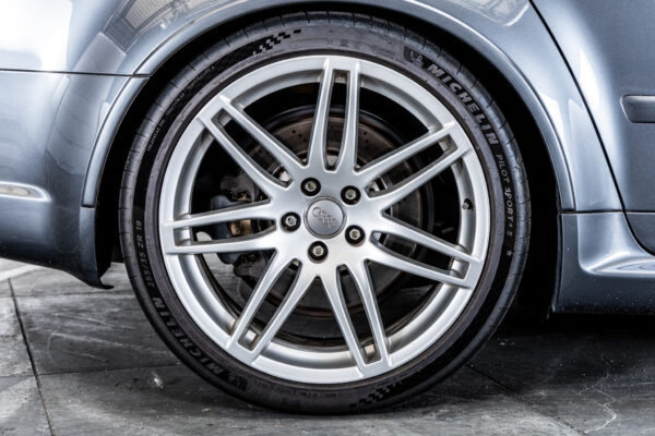 RS4アバント 4.2 6MT