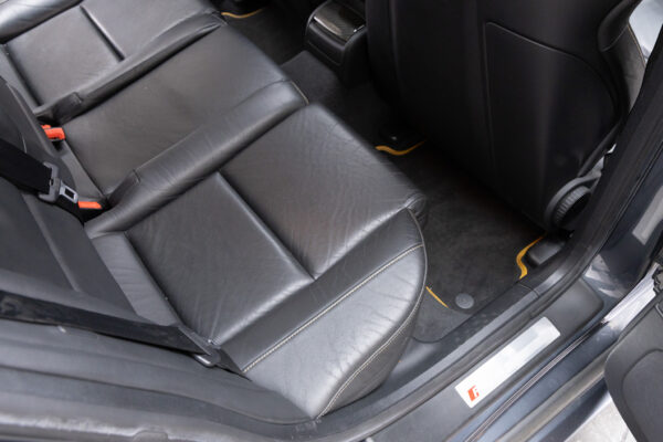 RS4アバント 4.2 6MT