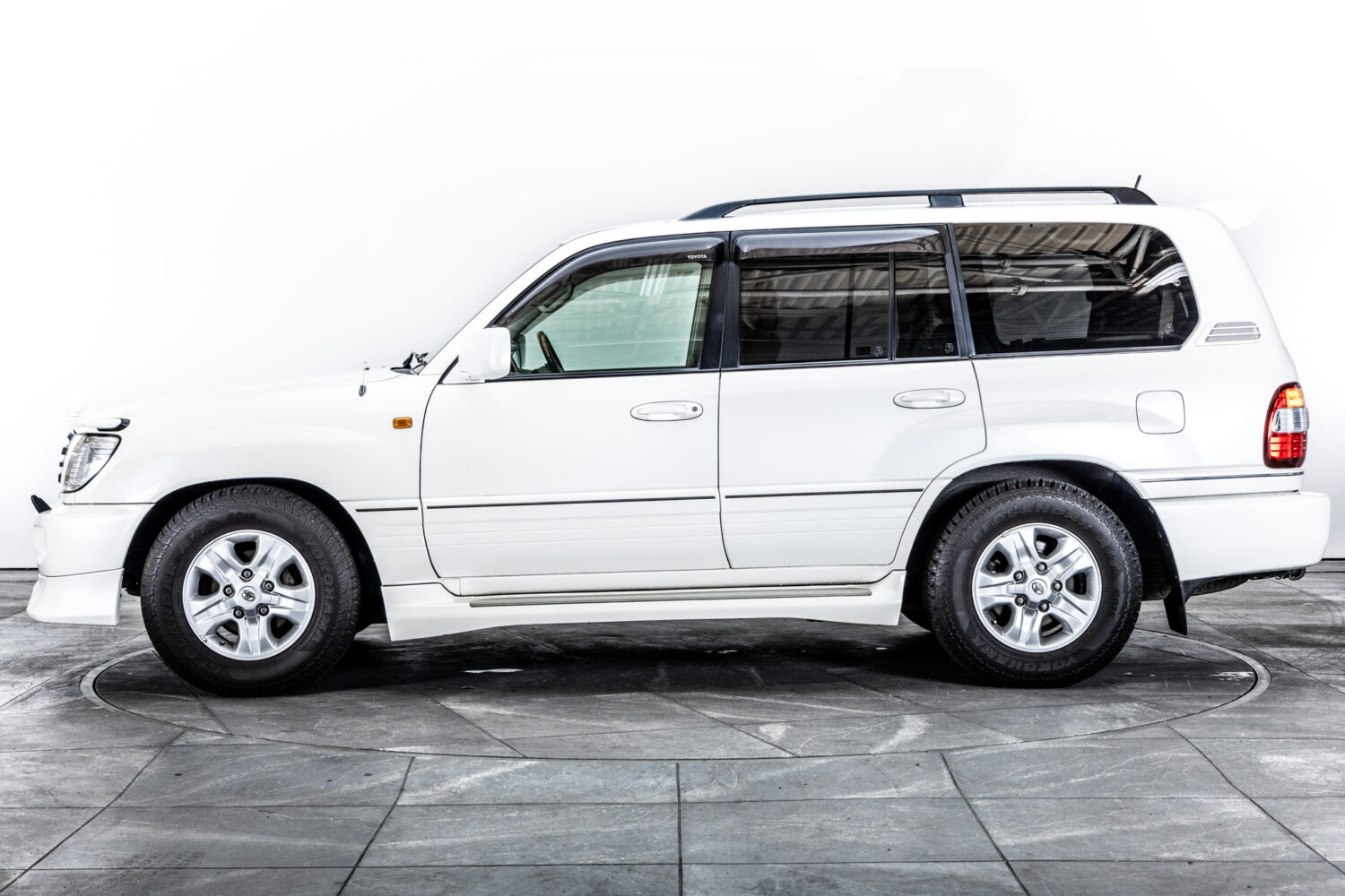 ランドクルーザー100 4.7VX-LTD Gセレクション 4WD