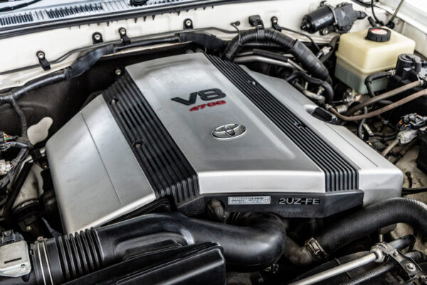 ランドクルーザー100 4.7VX-LTD Gセレクション 4WD