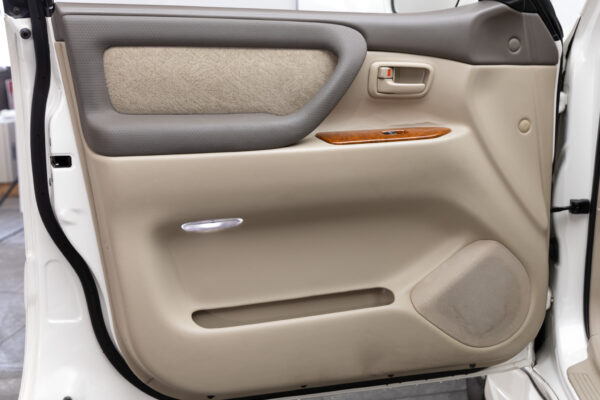 ランドクルーザー100 4.7VX-LTD Gセレクション 4WD