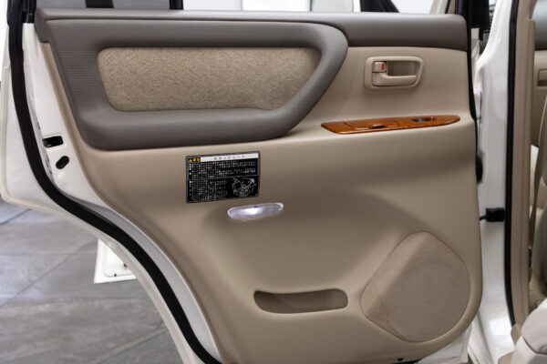 ランドクルーザー100 4.7VX-LTD Gセレクション 4WD