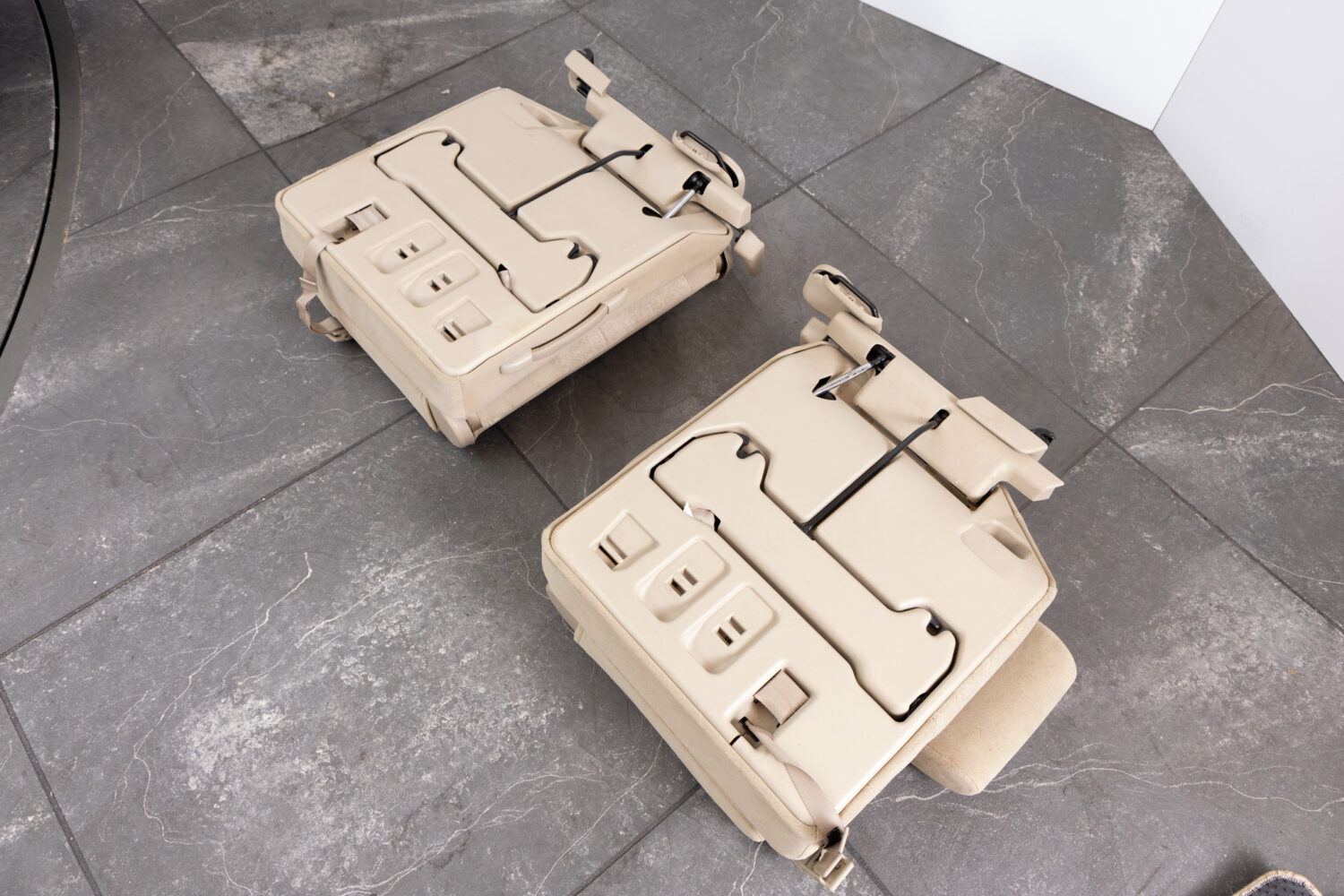ランドクルーザー100 4.7VX-LTD Gセレクション 4WD