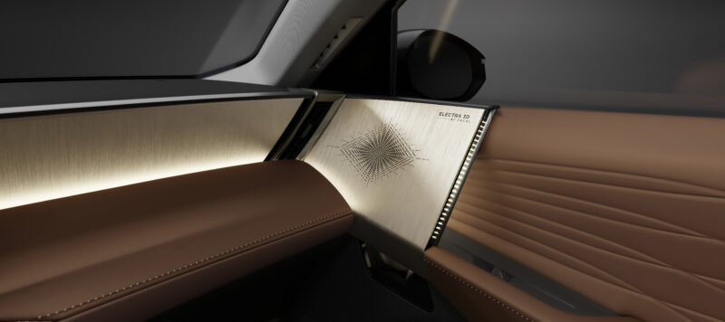 宝飾品を思わせるオーラ DSの新世代フラッグシップモデル「N°8」