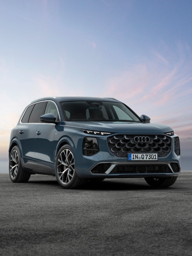 歴史をさらに積み重ねる　新型アウディQ7　万能のパートナーの証明