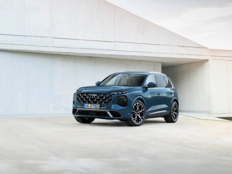 歴史をさらに積み重ねる 新型アウディQ7 万能のパートナーの証明