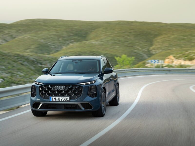 歴史をさらに積み重ねる　新型アウディQ7　万能のパートナーの証明