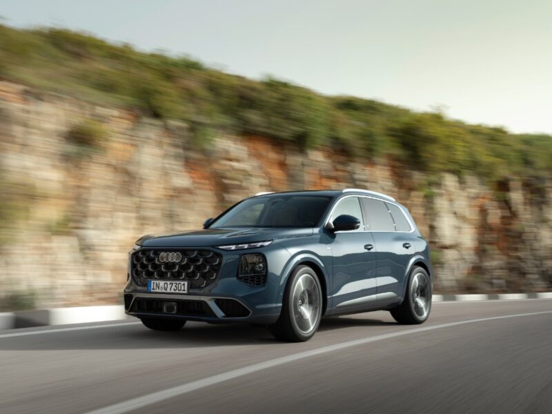 歴史をさらに積み重ねる　新型アウディQ7　万能のパートナーの証明