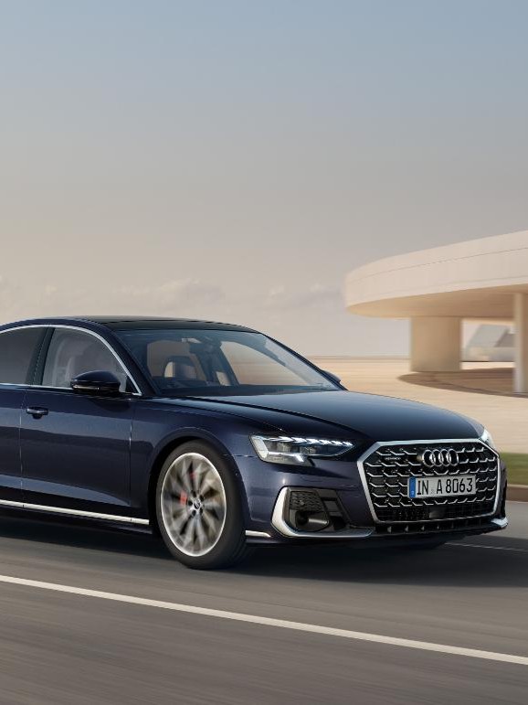 88台の最終限定モデル　アウディA8ファイナルエディション　 S8のデザインを継承