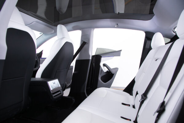 モデルY ロングレンジ デュアルモーター 4WD