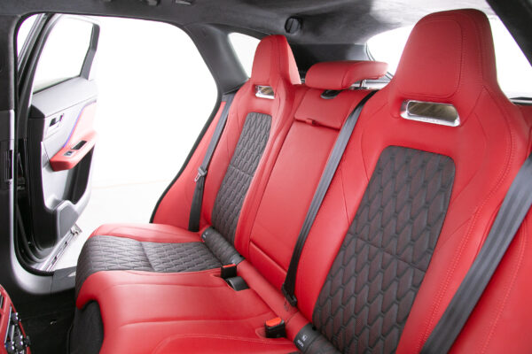 Fペイス SVR 5.0L P550 4WD